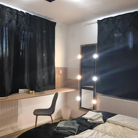Gavriel Boutique Wellness מלון 2*