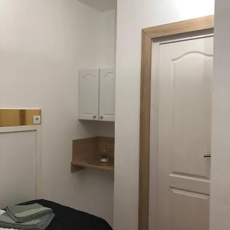 מלון Gavriel Boutique Wellness