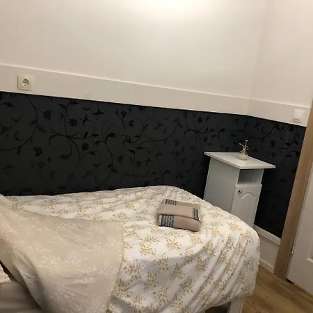 מלון Gavriel Boutique Wellness